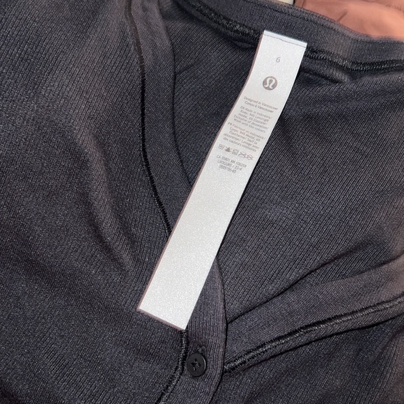 lululemon Side-Cinch Ribbed Cardigan in black 
NEW item in store - Picture 9 of 12